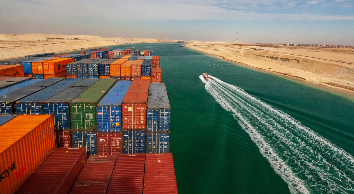 7377186_02165725_suez.jpeg