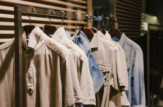 abiti uomo casual