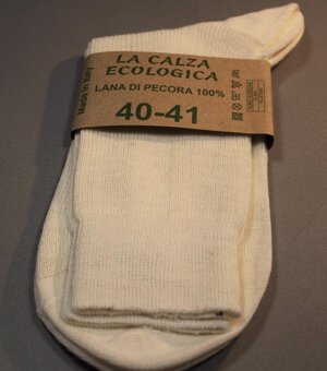 calza-lana-di-pecora-100-filo-fine-naturale-corto