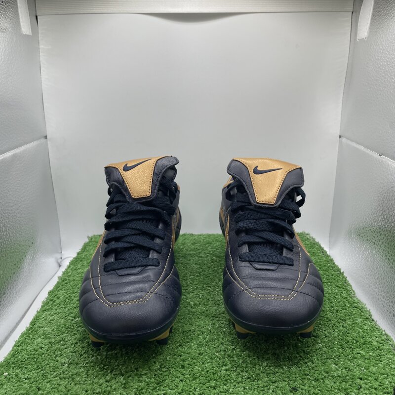 nike-tg39-cod124