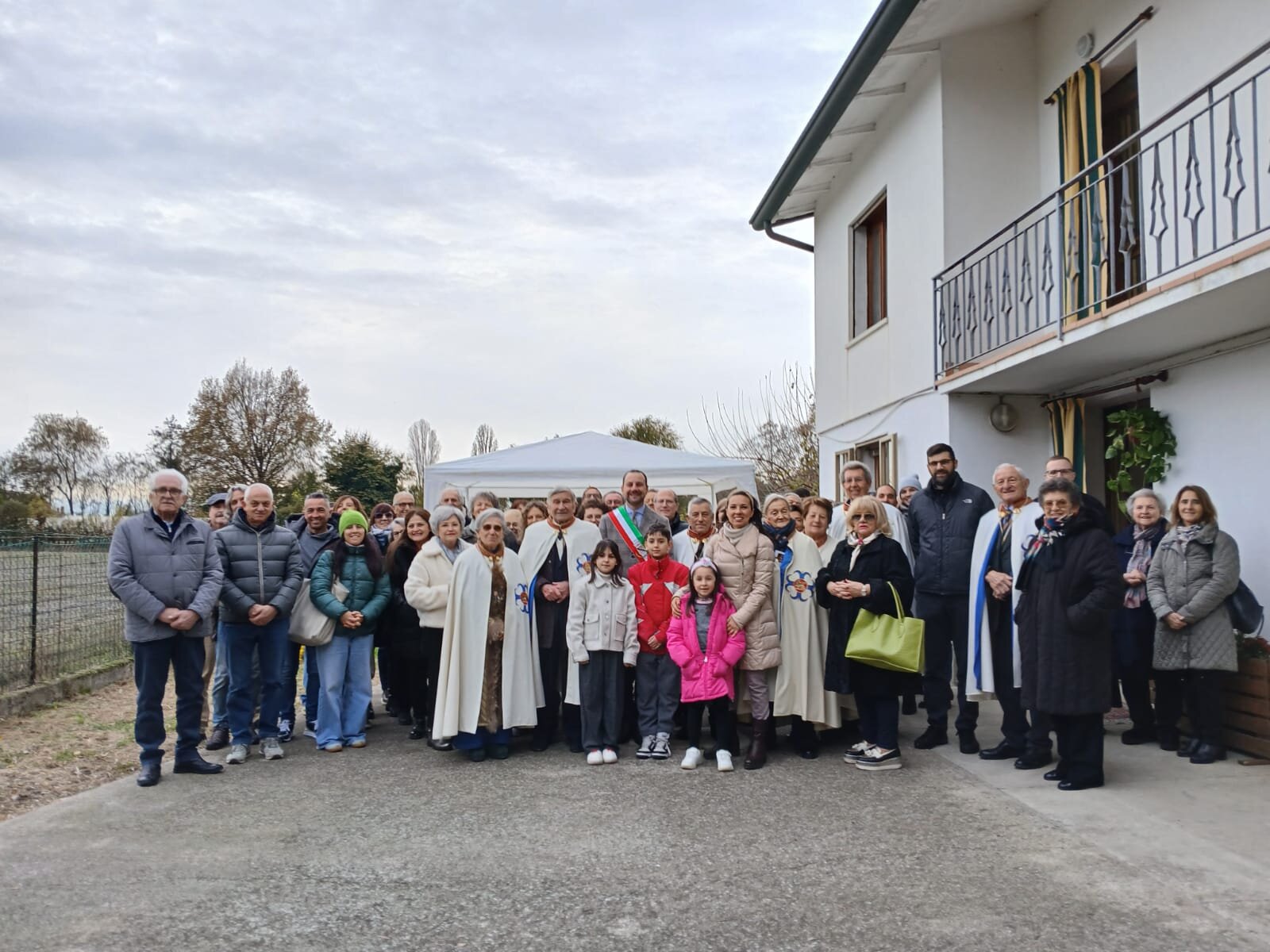 whatsapp-image-2025-11-22-at-20.13.59.jpeg whatsapp-image-2025-11-22-at-20.13.59.jpeg