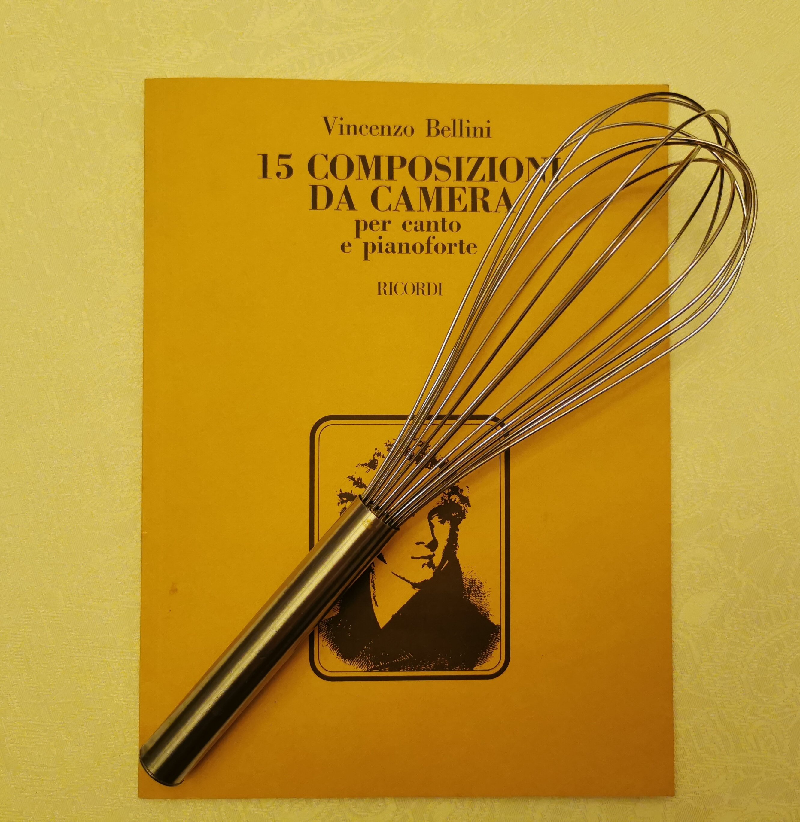 Le mie nonne tra musica e cucina.