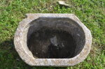 antica-vasca-ovale-in-granito-n143-lavandino-fioriera-giardino-69x48