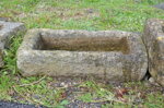 antica-vasca-in-pietra-lavandino-fioriera-da-giardino-n192-64x31