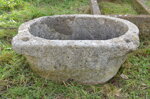 antica-vasca-ovale-in-granito-n144-lavandino-fioriera-giardino-84x50