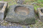 antichissima-vasca-in-pietra-n188-66x60