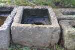 antica-vasca-in-pietra-lavandino-fioriera-da-giardino-n126-44x35