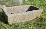 antica-vasca-in-pietra-lavabo-fioriera-giardino-n114-89x50