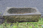antica-vasca-in-pietra-lavabo-fioriera-da-giardino-n168-68x37