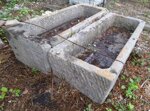 antica-grande-vasca-in-pietra-lavatoio-depoca-da-giardino-n209-154x50