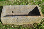 antica-vasca-in-pietra-lavabo-fioriera-giardino-n114-89x50
