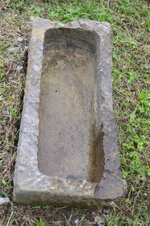 antica-vasca-in-pietra-lavabo-fioriera-da-giardino-n185-73x31