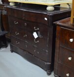 antico-cassettone-lucano-in-mogano-800