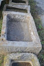 antica-vasca-in-pietra-lavandino-fioriera-da-giardino-n128-85x54