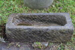 antica-vasca-in-pietra-lavandino-fioriera-da-giardino-n166-73x34