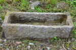antica-vasca-in-pietra-lavabo-fioriera-da-giardino-n186-70x28