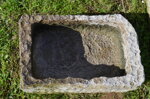 antica-vasca-in-pietra-lavandino-fioriera-da-giardino-n141-49x31