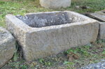 antica-vasca-in-pietra-lavandino-fioriera-da-giardino-n128-85x54