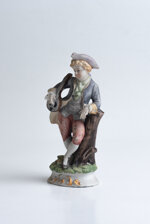 musicante-statuina-porcellana-biscuit-900