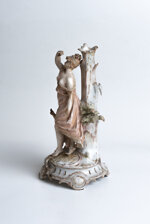 figura-femminile-con-amorino-scultura-candeliere-porcellana-biscuit-900