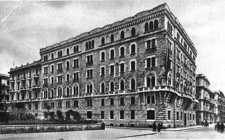 IL PALAZZO DELL’ ACQUEDOTTO PUGLIESE A BARI