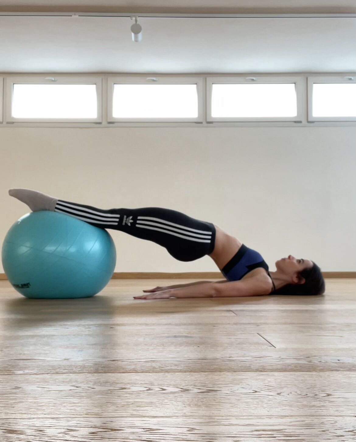 Ogni mercoled&igrave; al Bagno degli Americani pilates al tramonto con Martina Moccia