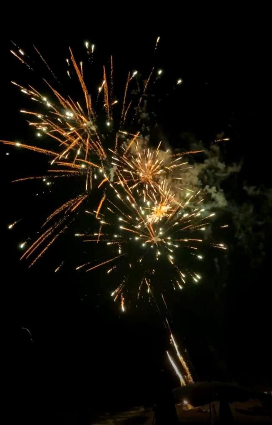 Giovedì 4 luglio i fuochi d'artificio al Bagno degli Americani nel giorno dell' Independece Day. Dalle ore 19 le bolle di sapone e dopo i fuochi la musica sot