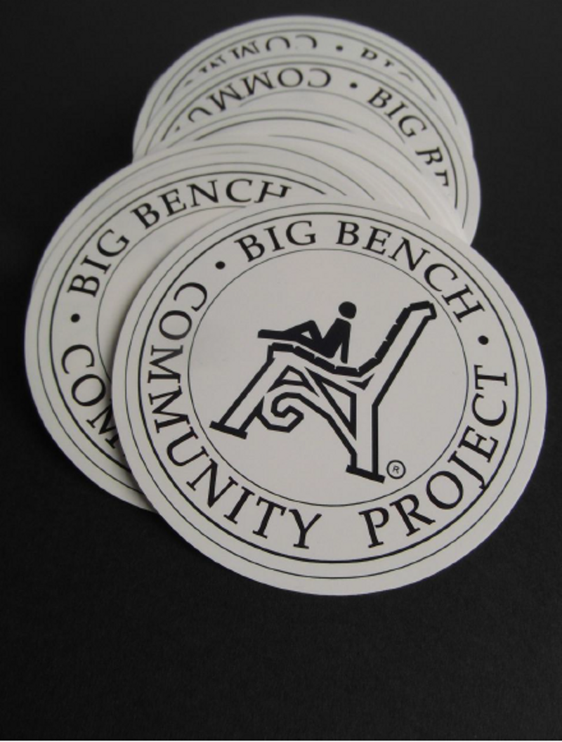adesivo-con-logo-big-bench