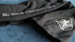 t-shirt-nera-manica-corta-girocollo-con-logo-big-bench