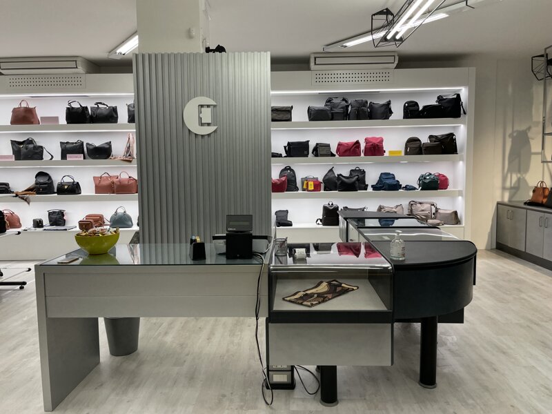 Cesarini More Than Bags Perugia - Showroom