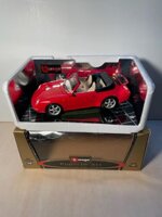 burago-3390-porsche-911-cabriolet-1994