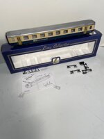 lima-l309606-1st-class-passenger-coach-ew1-bls