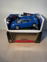burago-3035-bugatti-eb-110-1991