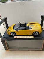 maisto-31636-lamborghini-murcielago-roadster