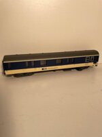 lima-309364-luggage-coach-class-dd2-in-bls-livery