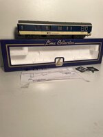 lima-309364-luggage-coach-class-dd2-in-bls-livery