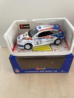 burago-34028-ford-focus-rs-wrc-2002