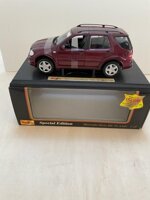maisto-31876-mercedes-benz-ml-55-amg