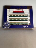 arnold-a0382-treno-passeggeri-loco-2122-e-3-carrozze