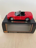 maisto-31846-chevrolet-corvette-convertibile-1998