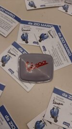 tappo-manubrio-contachilometri-grigio-per-vespa-125-vna-vnb