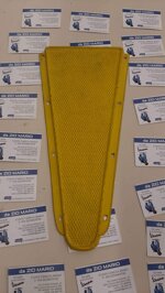 tappetino-pedana-centrale-giallo-per-vespa-125-150-160-200-rally-sprint-ts-vnb-vbb-vba-gt-gtr-gl-gs