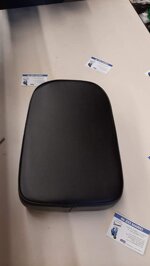 cuscino-nero-per-vespa