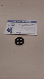 guarnizione-rubinetto-benzina-tipo-piccola-per-vespa-50-gs-vs1t-tipo-piccolo-diametro-esterno-18-mm