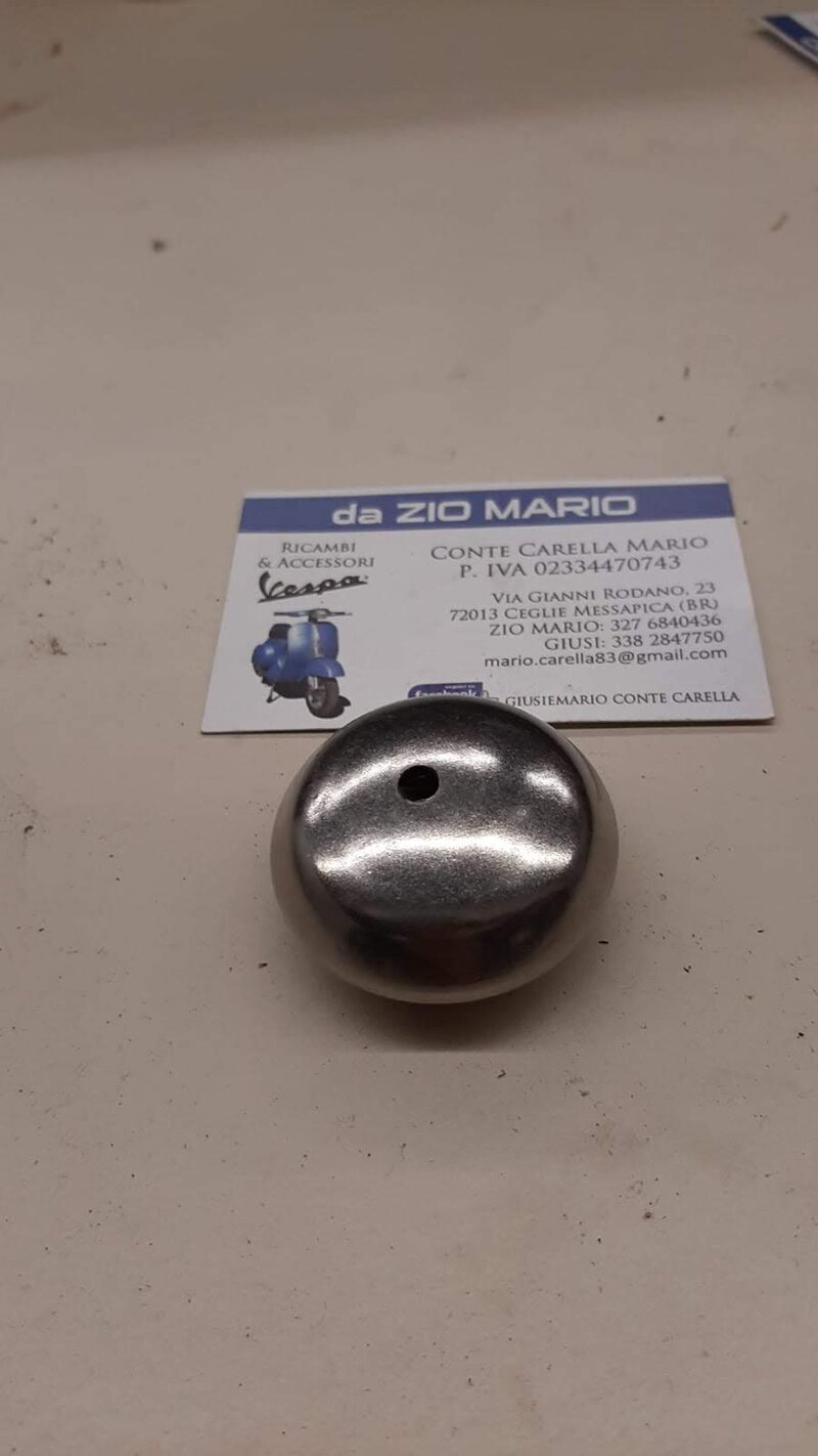 tappo-tamburo-ruota-in-acciaio-inox-anteriore-per-vespa-px-pe-125-150-dal-1978-al-1985