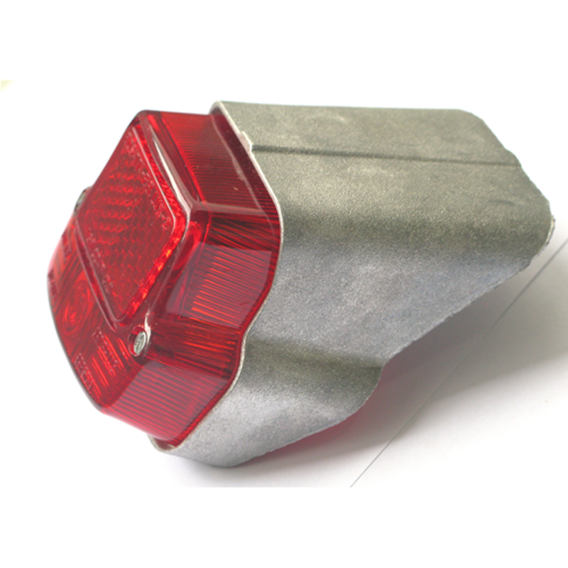 fanalino-stop-posteriore-in-metallo-per-vespa-50-n-prima-serie-v5a1t
