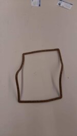 guarnizione-in-carta-tra-scocca-e-serbatoio-per-vespa-125-cc-v1t-a-v15t-v30t-a-v33t-dal-1948-al-195