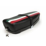 sella-sportiva-nera-con-bandiera-italiana-lunga-serratura-per-vespa-50-special