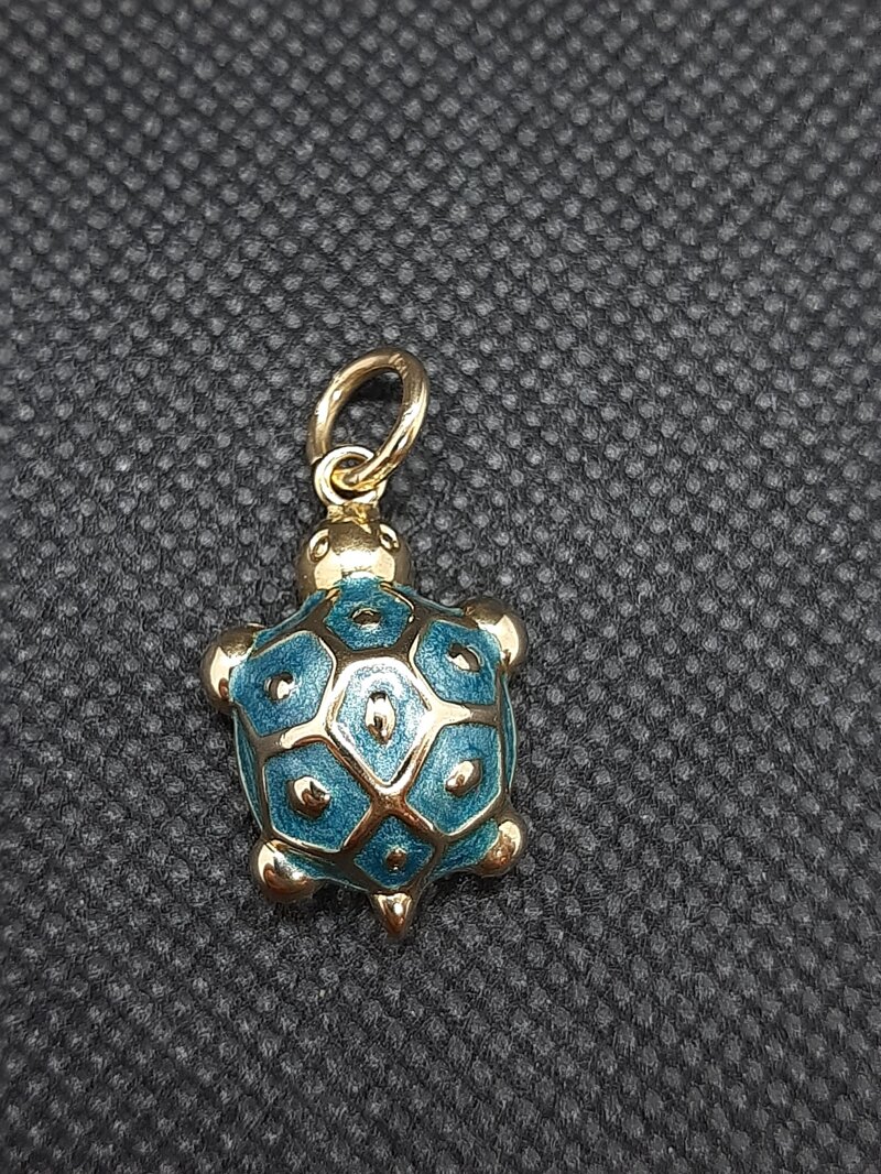 ciondolo-in-oro