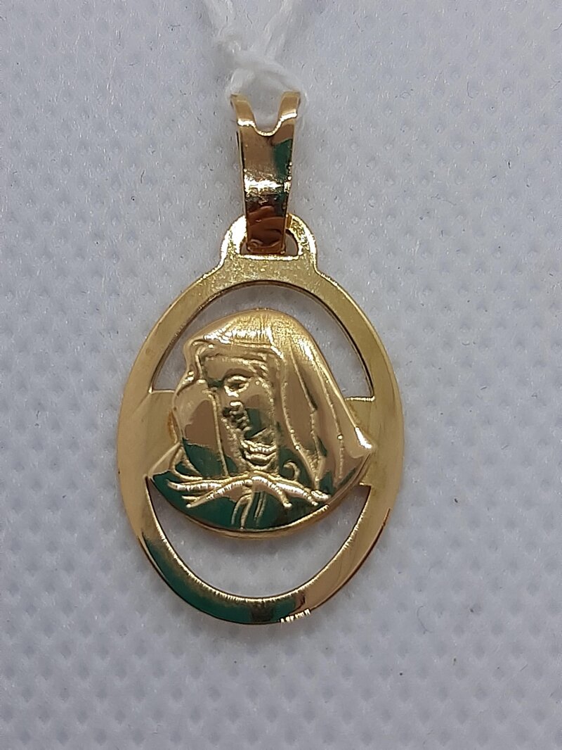 ciondolo-in-oro-774